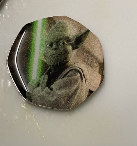 Enamelled britannia coin yoda - britannia,