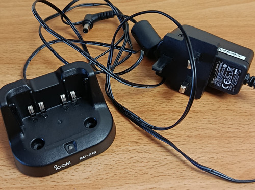 Icom 213 battery charger - bc-213, +