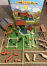 ELC Wooden Classic Farm /