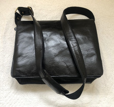 LLOYD BAKER - CROSS BODY