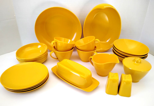 Vintage melmac melamine - 22,