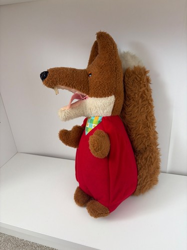 Vintage basil brush - basil,