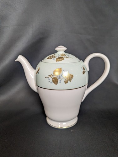 Vintage shelley green - vintage, peony