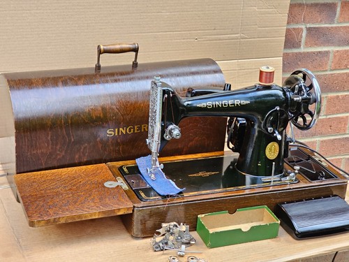 Vintage singer 201k electric - vintage,