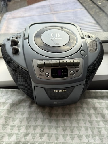 Aiwa csd es255 compact disc - compact,