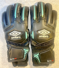 Umbro Goalkeeper Gloves Neo