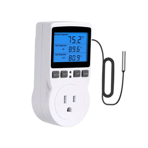 Digital thermostat outlet plug - outlet,