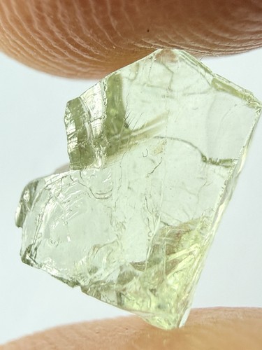 Natural grossular - 3.2, ct