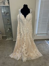 Maggie Sottero “Brecklynn Lynette” Ivory/blush Lace Fit & Flare Bridal Gown Sz22