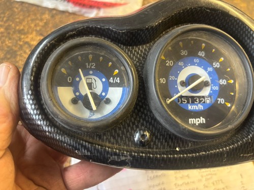 Suzuki ay50 katana - katana, speedo
