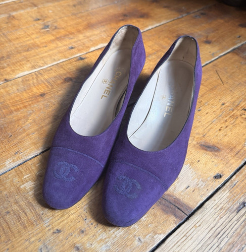 Chanel purple suede logo - chanel,