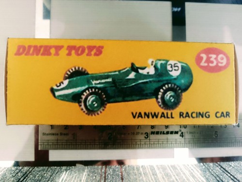 Dinky no239 vanwall racing - no239, car