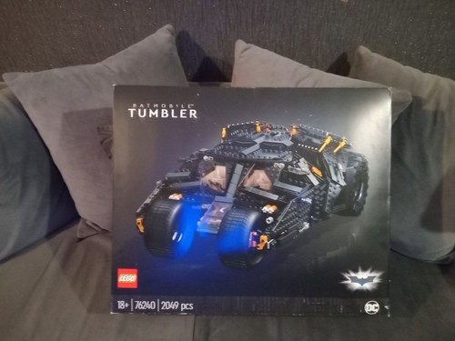 Lego batmobile tumbler - lego,