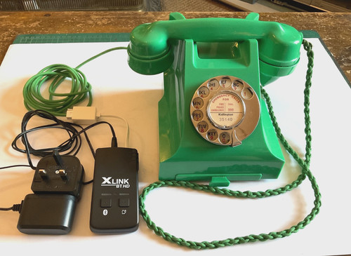 Vintage green telephone - vintage, gpo