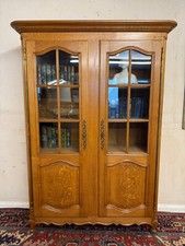 OUTSTANDING QUALITY FRENCH OAK GLAZED BOOKCASE CIRCA 1930