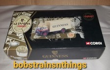 Corgi BEDFORD TK BOX VAN