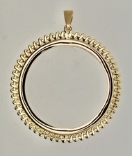 Hallmarked 9ct yellow gold full sovereign holder pendant mount