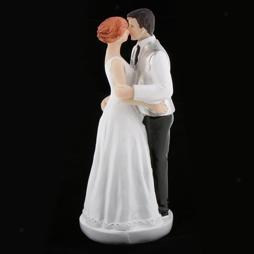 Romantic funny figurine - romantic,