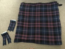 MENS SCOTTISH KILT LARGE 44”