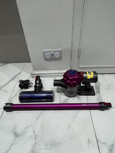 Dyson animal cordless - dyson, v7