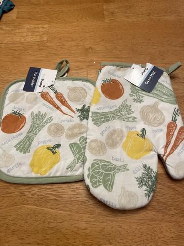 Nwt one pot holder - one,