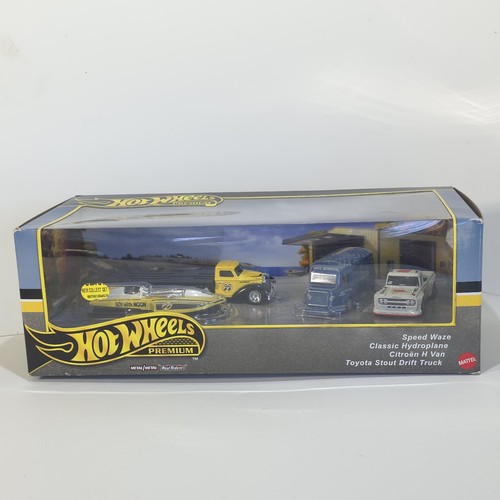 Hot wheels premium - ​hot,