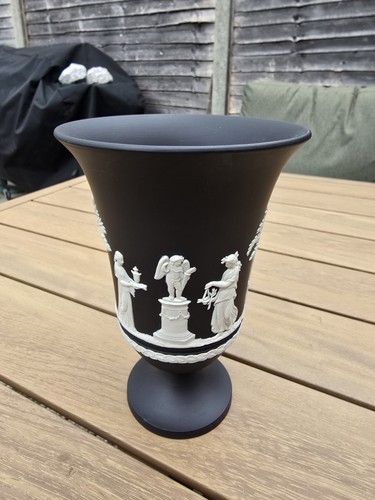 Wedgwood black jasperware - wedgwood,