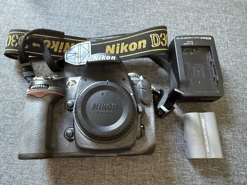 Nikon d300s 3mp digital - nikon,