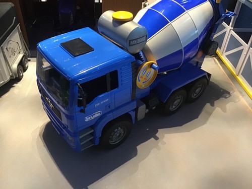 Bruder scale man tga - 1:16,
