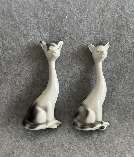 Pair vintage white - pair,