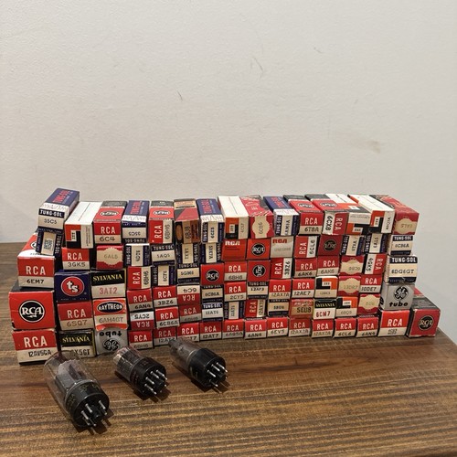 Electronic tubes lot - tubes, rca