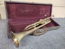 Vintage TRUMPET Crusader