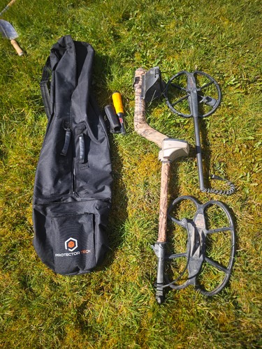 Minelab safari metal detector - safari,