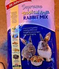 SUPREME TROPICAL FRUIT RABBIT MIX 900g 2.25kg, 15kg : Mr Johnsons Bunny Pet Food