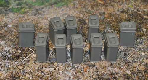 Britains scale 25ltr oil - britains,