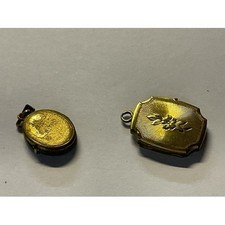 Rolled gold locket & 1 other