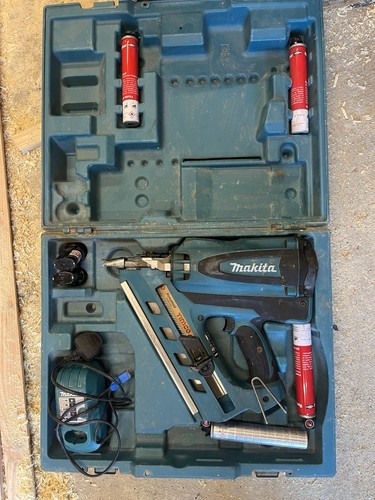 Makita nail gun - makita,