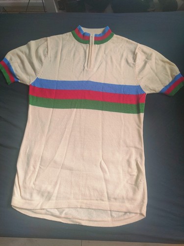 Jura 100 merino retro style - 100%,