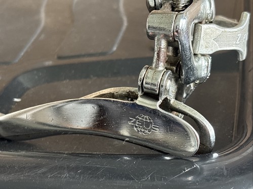Vintage zeus early model - zeus,