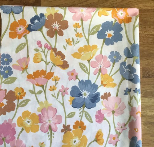 57cm square - 57cm, park