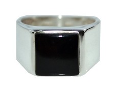 Mens Stunning Black Onyx Ring
