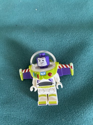 Lego disney buzz - lego, year