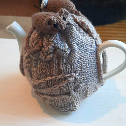 Handmade wool knitted tea - tea, cosy