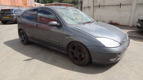 Ford focus st170 door - ford,