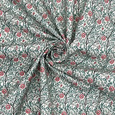 William Morris Fabric - Vintage Sweet Briar Cotton Percale Dressmaking Fabric