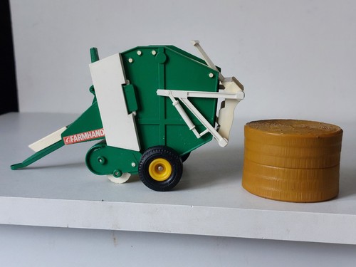 Britains farm vermeer farmhand - britains,