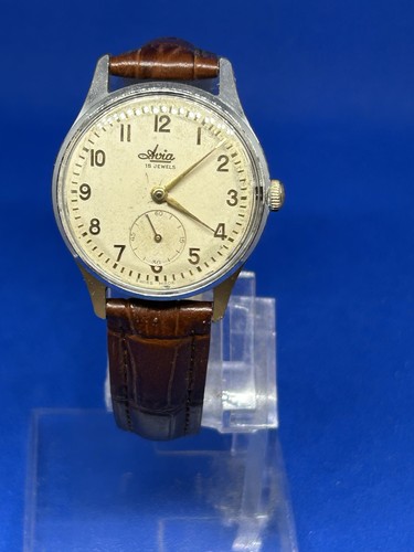Avia vintage watch - avia,