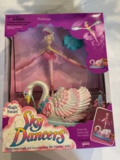 Sky Vintage Dancers Primrose