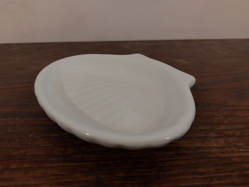 Whte shell soap - whte,