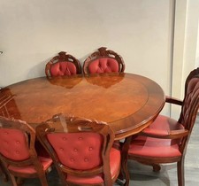 This Vintage Table Looks new